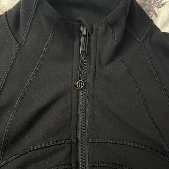 Lululemon Nulu Define Jacket - Picture 3 of 4